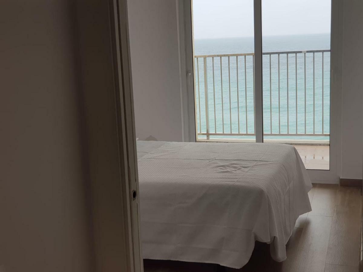 Apartamento En Primera Linia Vistas Al Mar Кастел Пладжа де Аро Екстериор снимка