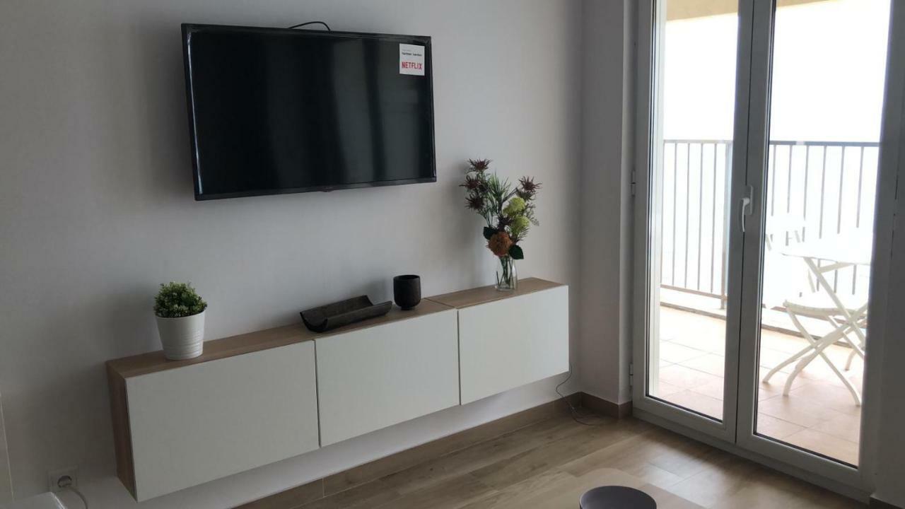 Apartamento En Primera Linia Vistas Al Mar Кастел Пладжа де Аро Екстериор снимка