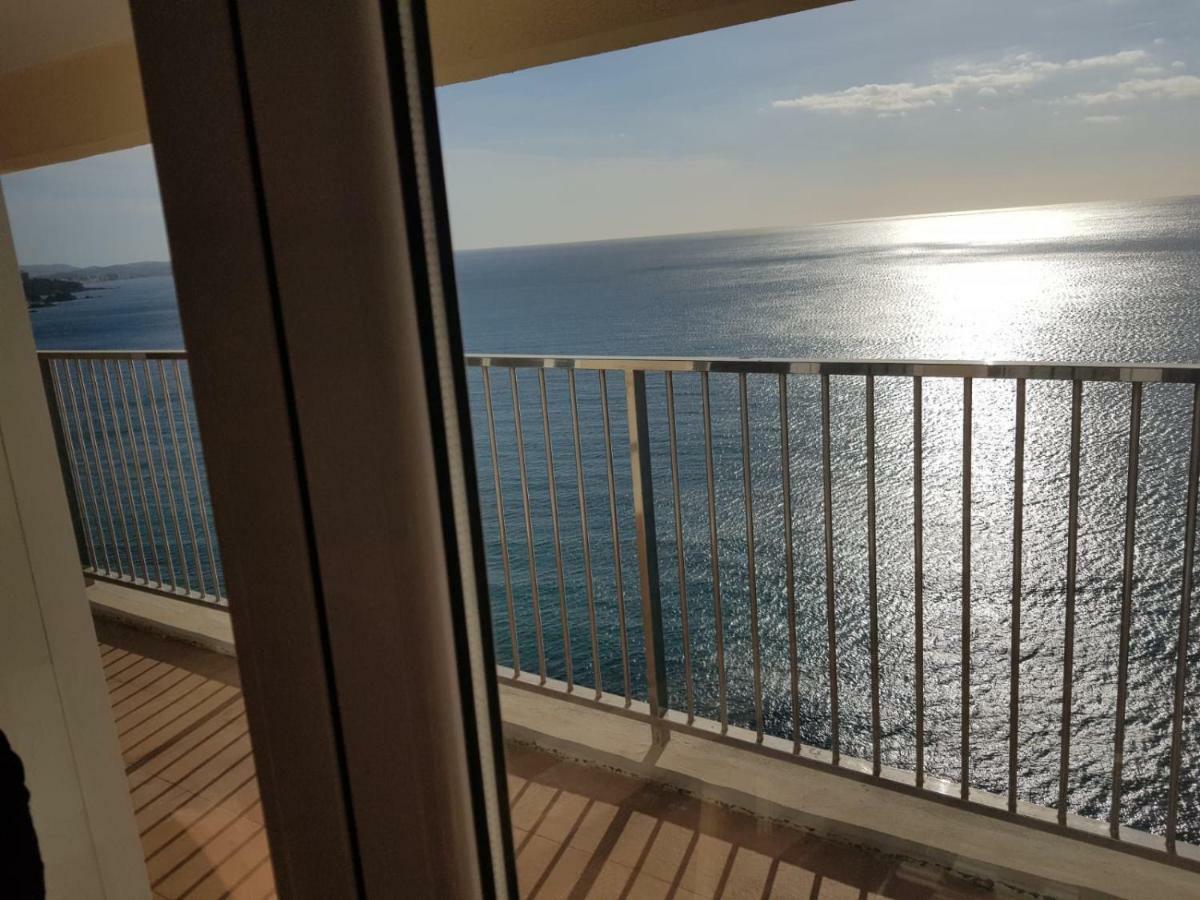 Apartamento En Primera Linia Vistas Al Mar Кастел Пладжа де Аро Екстериор снимка