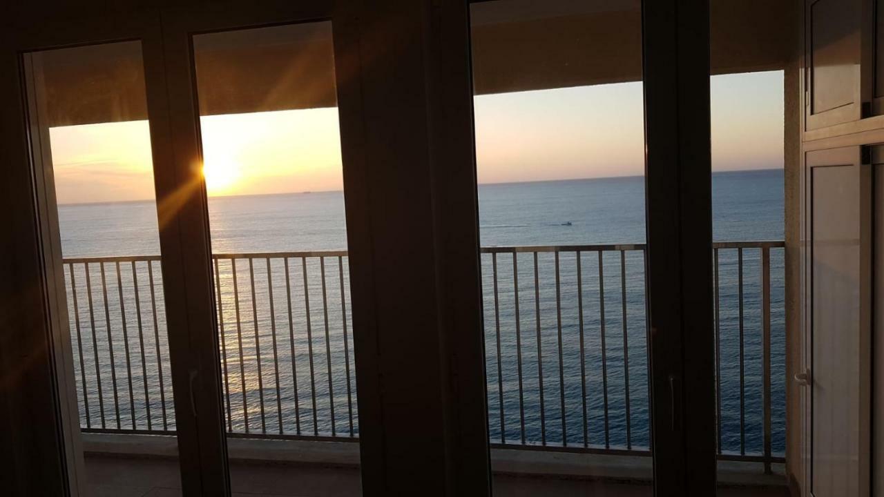 Apartamento En Primera Linia Vistas Al Mar Кастел Пладжа де Аро Екстериор снимка