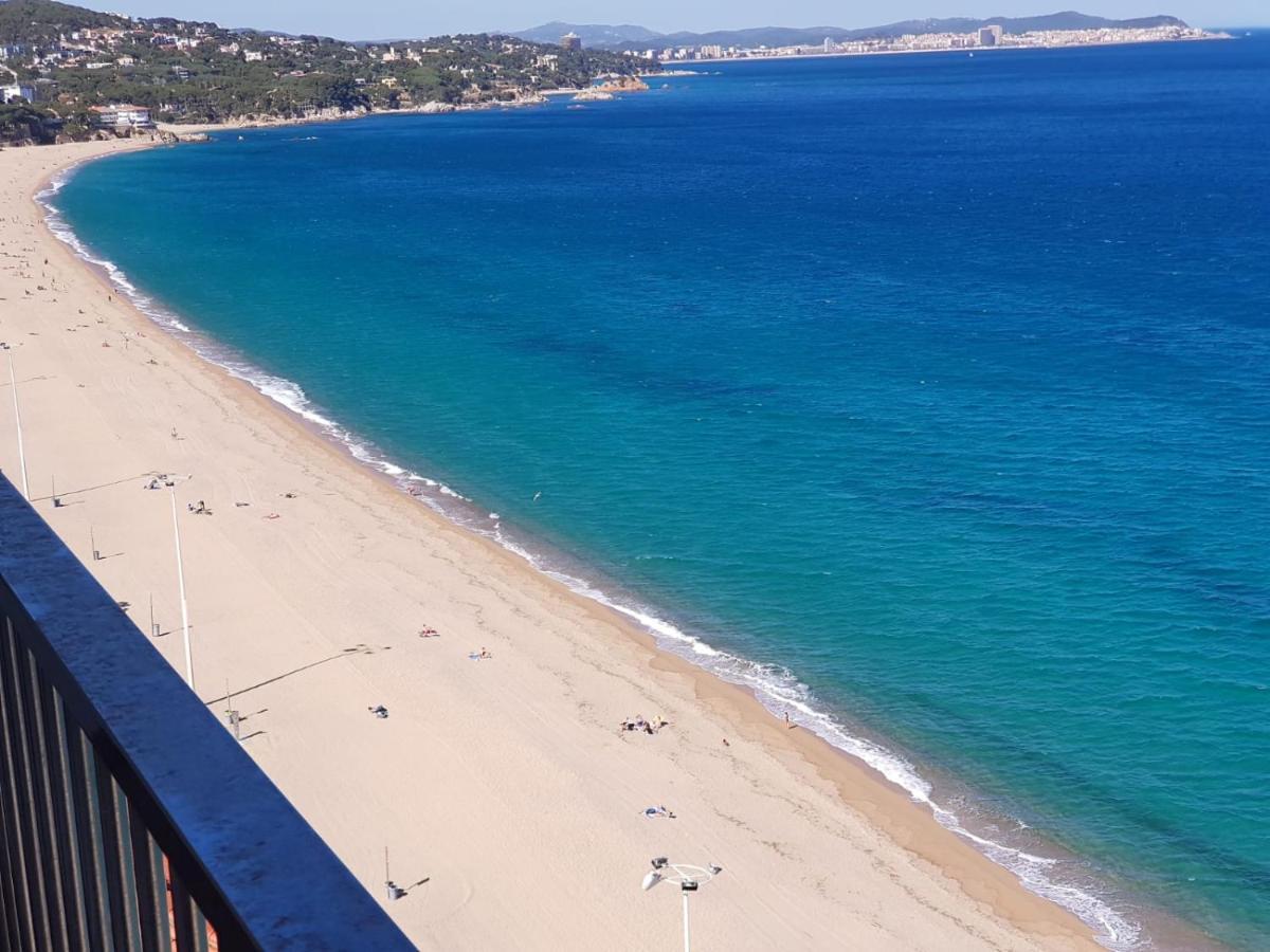 Apartamento En Primera Linia Vistas Al Mar Кастел Пладжа де Аро Екстериор снимка
