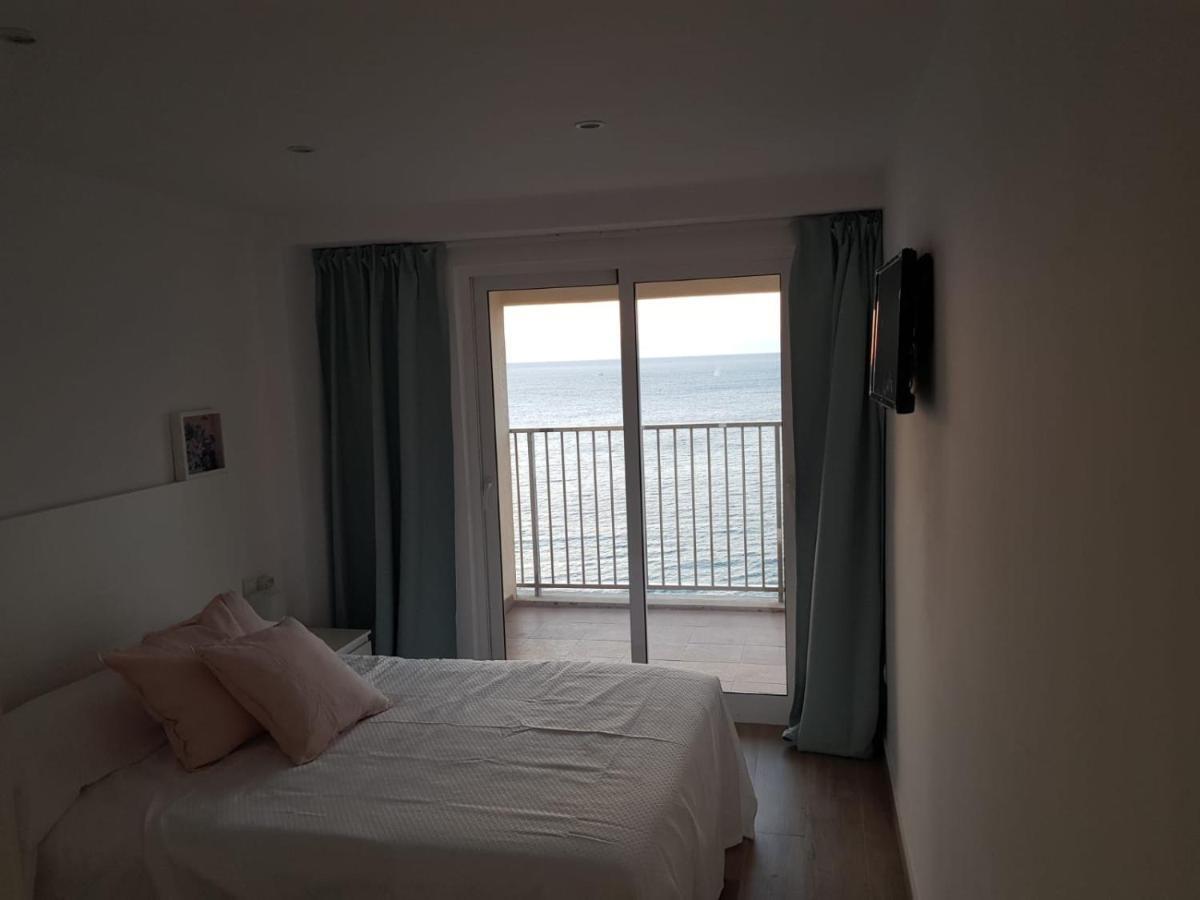 Apartamento En Primera Linia Vistas Al Mar Кастел Пладжа де Аро Екстериор снимка